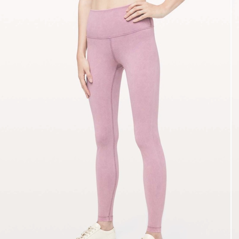 Lululemon Wunder Under Tight 25” snow washed pink size 6